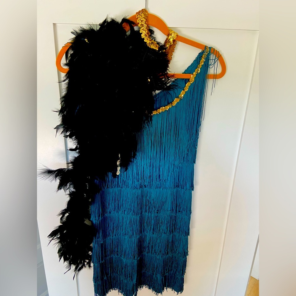 Flapper Halloween party costume